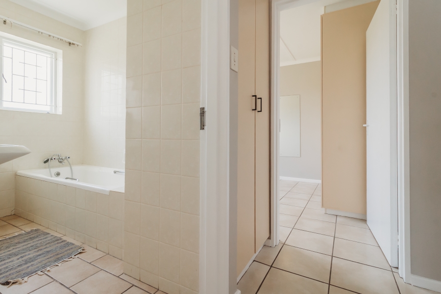 3 Bedroom Property for Sale in George East Western Cape